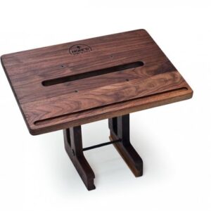 WaterRower Laptop Steun Notenhout – Houten Laptophouder voor Roeitrainer – Geschikt voor Laptops tot 17 Inch – Eenvoudige Montage – Veiligheidsrand – Diverse Houtsoorten